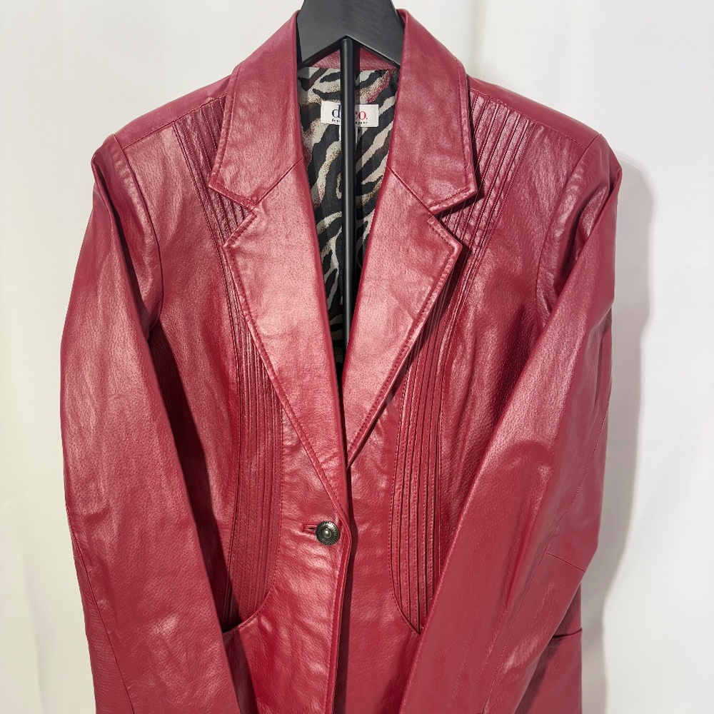 D&Co Vintage red leather blazer style jacket sz small